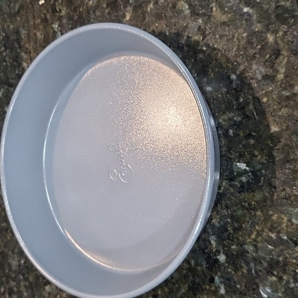 Emeril Lagasse Aluminized Steel Nonstick Round Cake Pan, 9-Inch